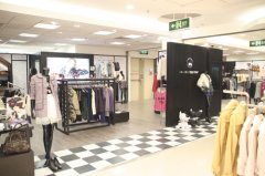 女服装店名