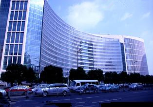 形容现代建筑的词语大全