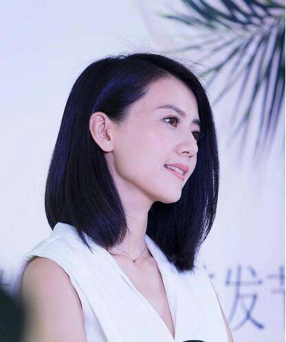 耳朵大而厚